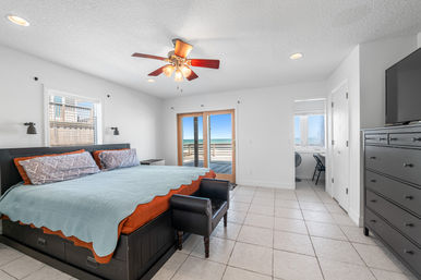 Sun Kissed: 5BR Oceanfront Home with Epic Front Deck in South Ponte Beach image 21
