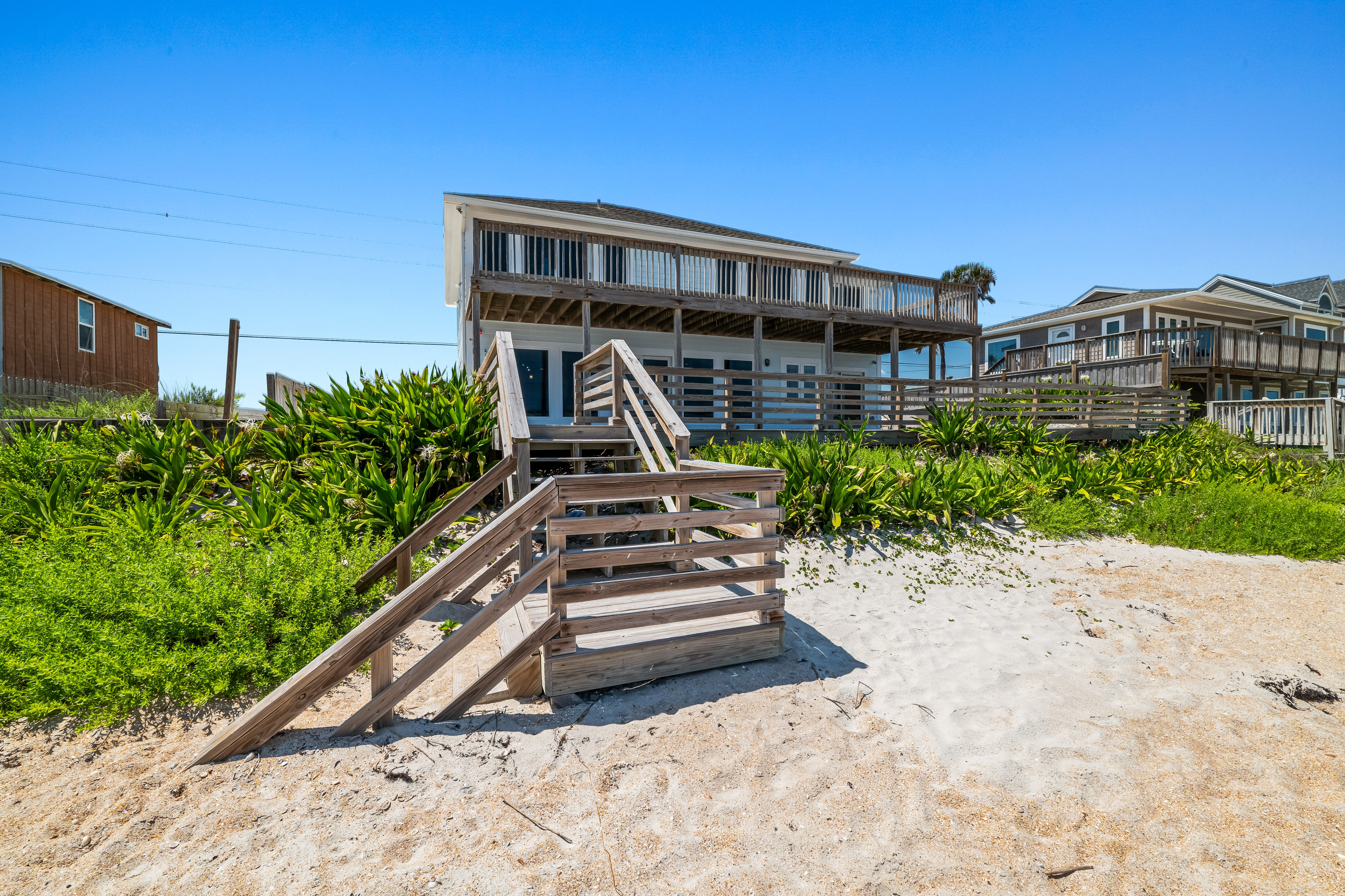 Sun Kissed: 5BR Oceanfront Home with Epic Front Deck in South Ponte Beach image 3