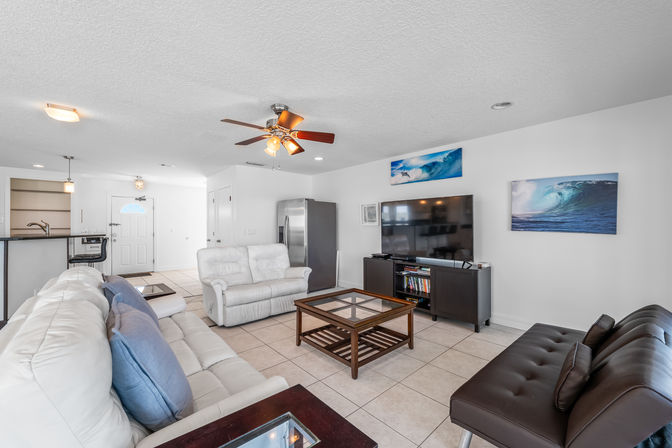 Sun Kissed: 5BR Oceanfront Home with Epic Front Deck in South Ponte Beach image 17