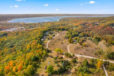 Farmhouse 1918: Historic Group Rental, Boyne City MI image 18