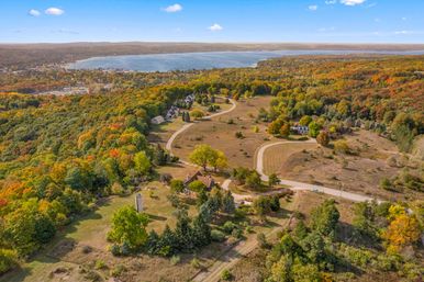 Farmhouse 1918: Historic Group Rental, Boyne City MI image 6