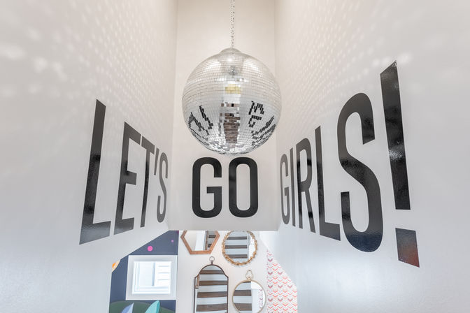 Nashville Ladies Lounge: Stylish Townhouse Near Downtown image 62