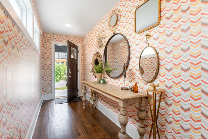 Nashville Ladies Lounge: Stylish Townhouse Near Downtown image 9