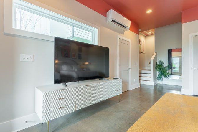 Nashville Ladies Lounge: Stylish Townhouse Near Downtown image 34