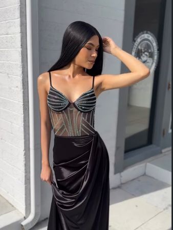 Glam To Go: On-Site Hair & Makeup Experience image 67