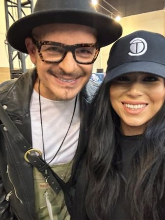 Glam To Go: On-Site Hair & Makeup Experience image 24