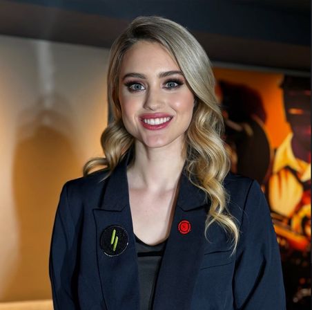 Glam To Go: On-Site Hair & Makeup Experience image 54