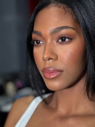 Glam To Go: On-Site Hair & Makeup Experience image 18