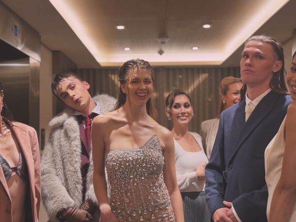 Glam To Go: On-Site Hair & Makeup Experience image 34