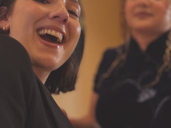 Glam To Go: On-Site Hair & Makeup Experience image 31