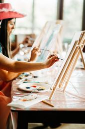 Nashville Paint and Sip with Male Model Hosts for Bachelorettes image 70
