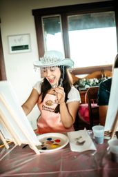 Nashville Paint and Sip with Male Model Hosts for Bachelorettes image 27