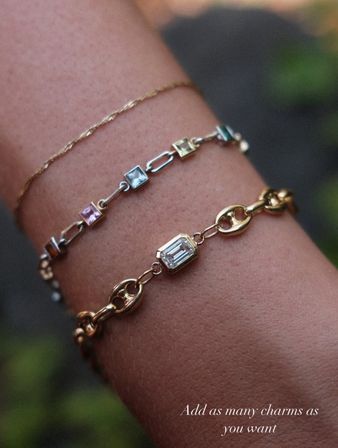 Permanent Jewelry & Tooth Gem Bar image 9