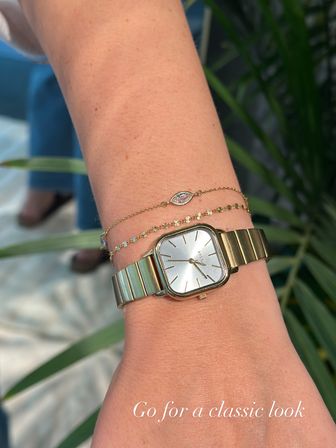 Permanent Jewelry & Tooth Gem Bar image 11