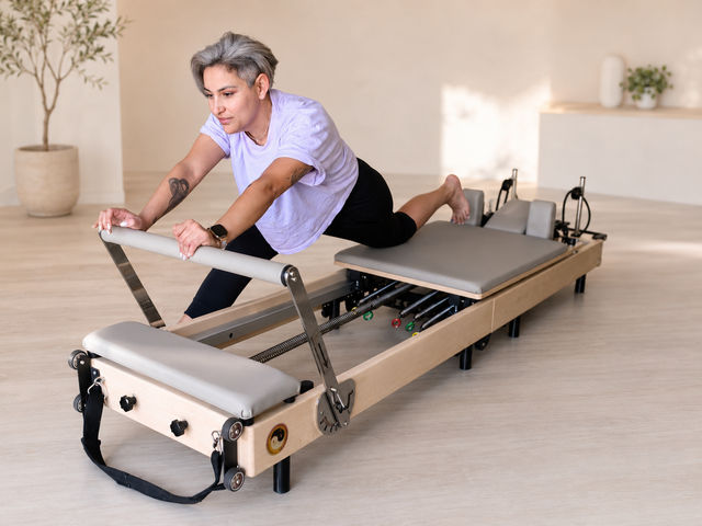 Lunar Mobile Reformer Experience image 3