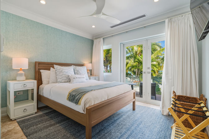 Ocean Palms: Private Beach + Pool Estate, 5BR, Sleeps 12+ image 15