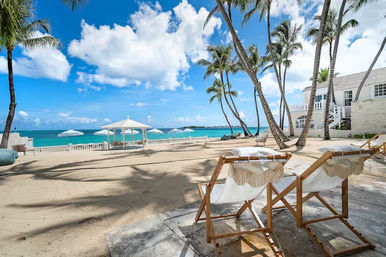 Emerald Wave Beachfront Estate: 10 Bedrooms with Pool & Private Beach Access image 38