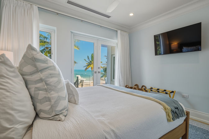 Ocean Palms: Private Beach + Pool Estate, 5BR, Sleeps 12+ image 14
