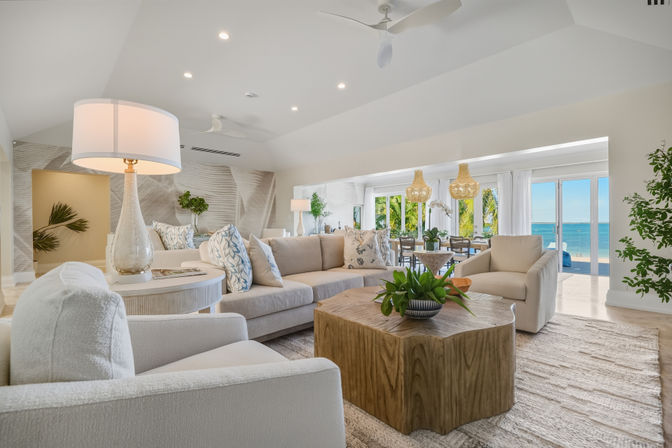Ocean Palms: Private Beach + Pool Estate, 5BR, Sleeps 12+ image 10