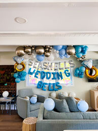 Bachelorette party decorations image 7