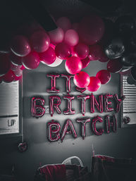 Bachelorette party decorations image 12