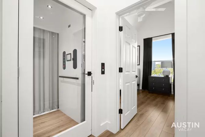 Downtown Austin Penthouse with Private Elevator + Access to Swim Club image 68