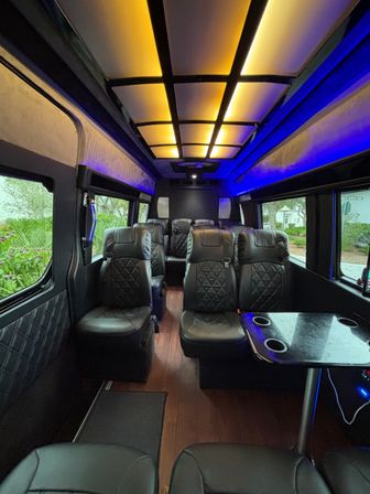 30A Bachelorette party shuttle image 12