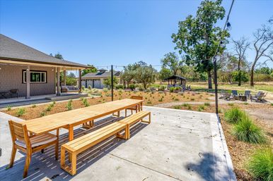 The Broadway Farmhouse: Private Sonoma Getaway on 4 Acres - Pool, Hot Tub, Game Room & Outdoor Kitchen image 73