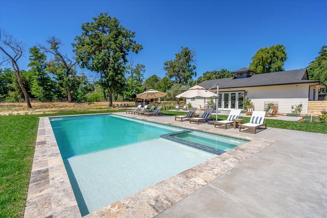 The Broadway Farmhouse: Private Sonoma Getaway on 4 Acres - Pool, Hot Tub, Game Room & Outdoor Kitchen image 131