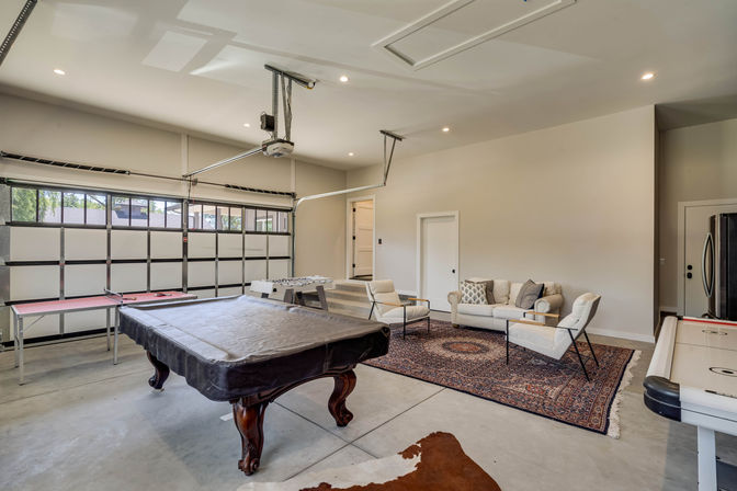 The Broadway Farmhouse: Private Sonoma Getaway on 4 Acres - Pool, Hot Tub, Game Room & Outdoor Kitchen image 109