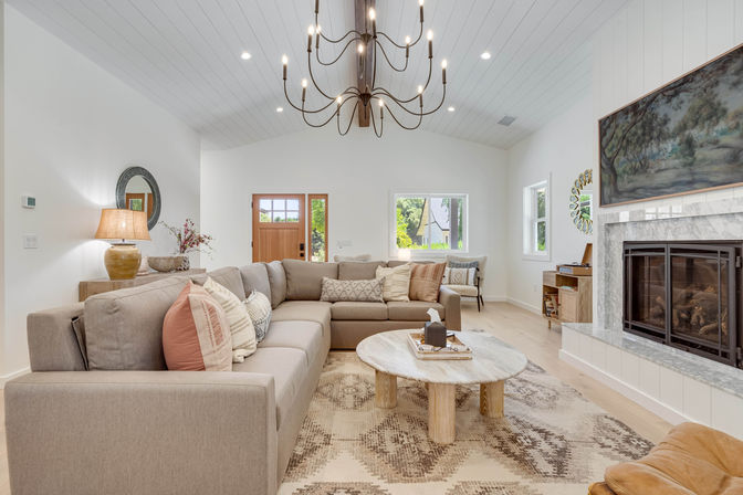 The Broadway Farmhouse: Private Sonoma Getaway on 4 Acres - Pool, Hot Tub, Game Room & Outdoor Kitchen image 122