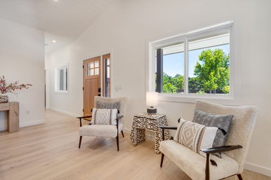 The Broadway Farmhouse: Private Sonoma Getaway on 4 Acres - Pool, Hot Tub, Game Room & Outdoor Kitchen image 114