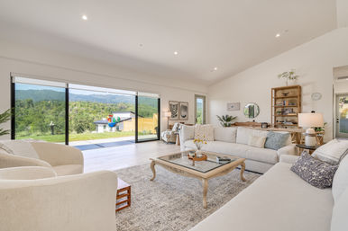 Cloud 9: Modern Luxury Farmhouse with Pool & Hot Tub in Glen Ellen Wine Country image 31