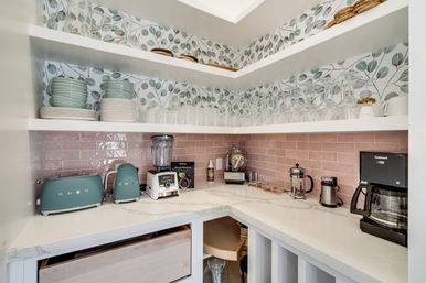 The Broadway Farmhouse: Private Sonoma Getaway on 4 Acres - Pool, Hot Tub, Game Room & Outdoor Kitchen image 134