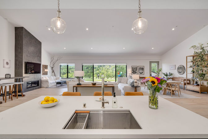 Cloud 9: Modern Luxury Farmhouse with Pool & Hot Tub in Glen Ellen Wine Country image 66