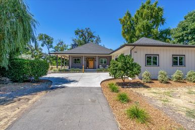 The Broadway Farmhouse: Private Sonoma Getaway on 4 Acres - Pool, Hot Tub, Game Room & Outdoor Kitchen image 28