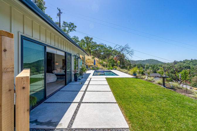 Cloud 9: Modern Luxury Farmhouse with Pool & Hot Tub in Glen Ellen Wine Country image 62