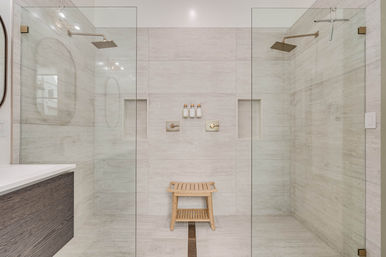 Cloud 9: Modern Luxury Farmhouse with Pool & Hot Tub in Glen Ellen Wine Country image 74