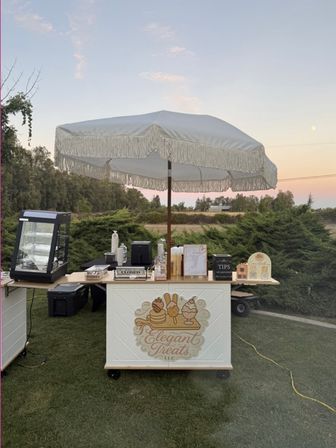Elegant Treats Luxury Dessert & Snack Cart Catering image 5