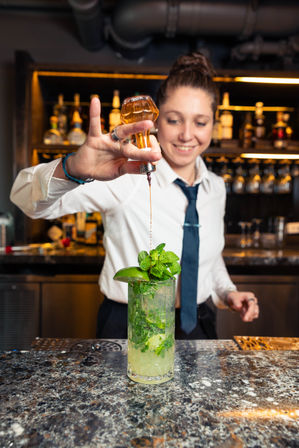 Finest bar catering experience image 10