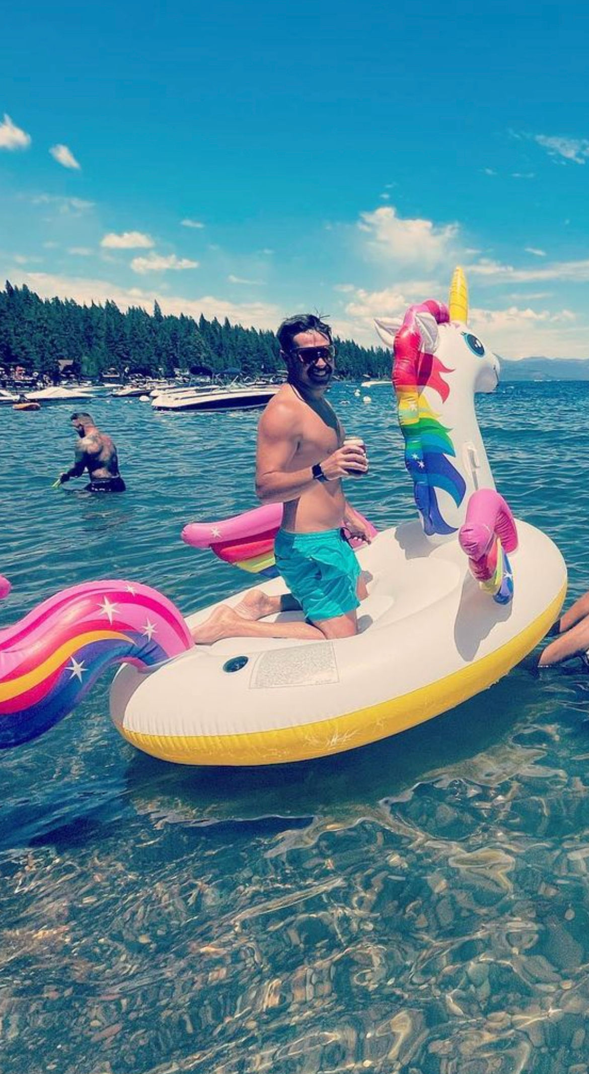 Lake Tahoe Floats offers a VIP experience on one of the world's purest lakes using our premium floating docks and party floats. Get your float on! image 3