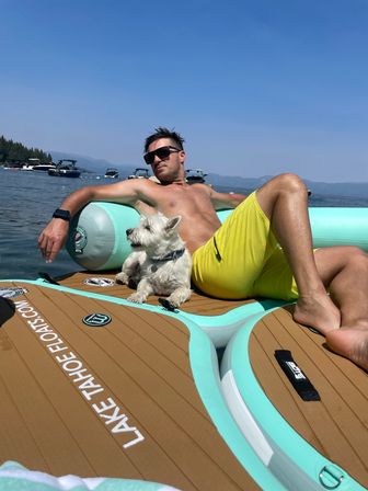 Lake Tahoe Floats offers a VIP experience on one of the world's purest lakes using our premium floating docks and party floats. Get your float on! image 9