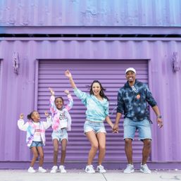 Free Miami Group Photoshoot - Perfect for Bachelorette, Birthday, Reunions & more! image 10