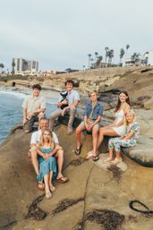 Free San Diego Group Photoshoot - Perfect for Bachelorette, Birthday, Reunions & more! image 10