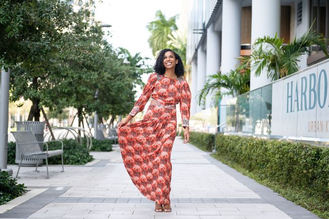 Free Fort Lauderdale Group Photoshoot - Perfect for Bachelorette, Birthday, Reunions & more! image 12