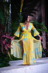 Free Fort Lauderdale Group Photoshoot - Perfect for Bachelorette, Birthday, Reunions & more! image 8