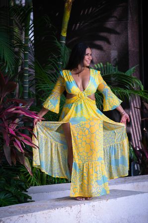 Free Fort Lauderdale Group Photoshoot - Perfect for Bachelorette, Birthday, Reunions & more! image 8