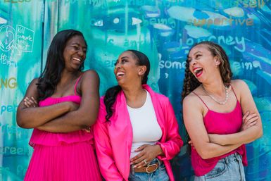 Free Austin Group Photoshoot - Perfect for Bachelorette, Birthday, Reunions & more! image 23