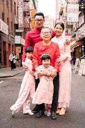 Free New York Group Photoshoot - Perfect for Bachelorette, Birthday, Reunions & more! image 33