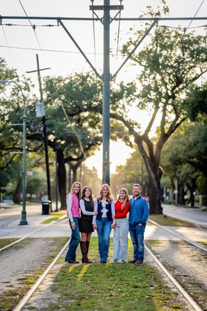 Free New Orleans Group Photoshoot - Perfect for Bachelorette, Birthday, Reunions & more! image 7
